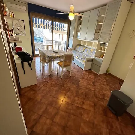 Roberto House - Taormina Mare Apartment *